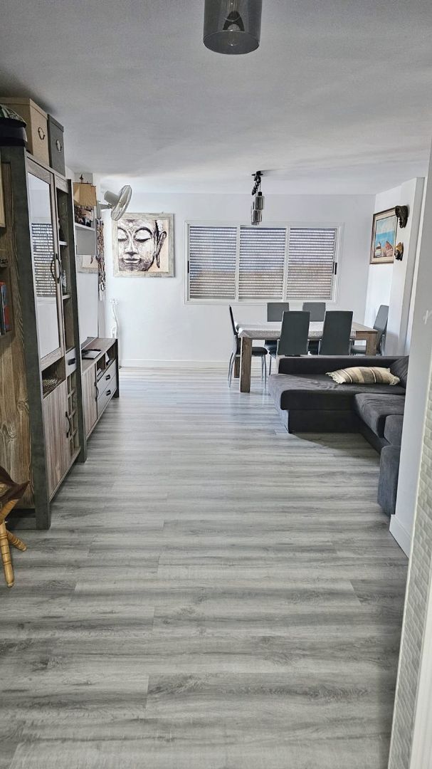 Sala de estar de Piso en venta en  Santa Cruz de Tenerife Capital con Parquet y Amueblado