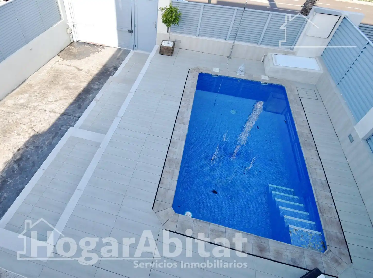 Swimming pool of Detached homes for sale in Burriana / Borriana  with Air Conditioner, Heating and Private garden