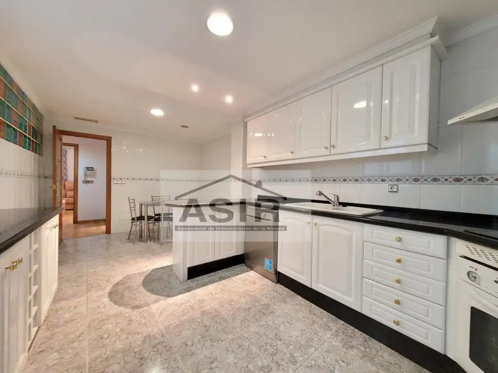 Casa en venda a Casc Urbà, imagen 4