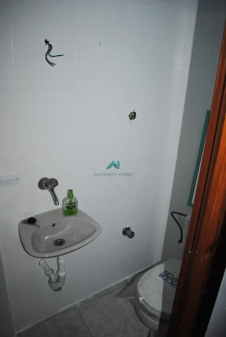 Badezimmer von Geschaftsraum zur Miete in Ampuero