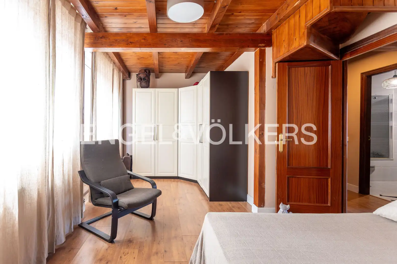 Schlafzimmer von Maisonette zum Verkauf in Bareyo mit Heizung, Terrasse und Schwimmbad