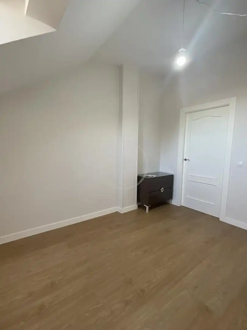 Habitación de Dúplex en venta en Linares con Aire acondicionado