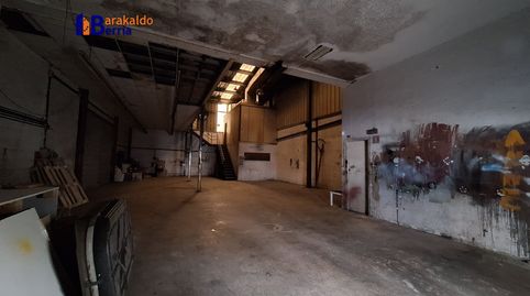 Foto 3 von Fabrikhallen zur Miete in Calle Zubileta, Cruces, Barakaldo