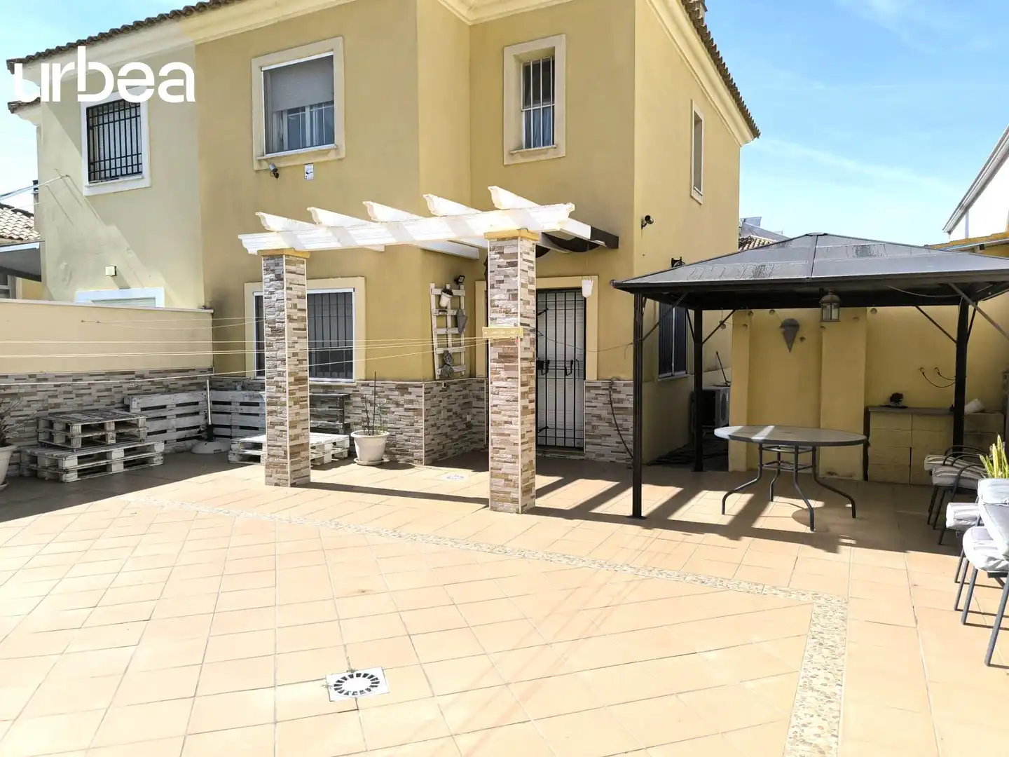 Terrassa de Casa adosada en venda en Málaga amb Aire condicionat i Terrassa