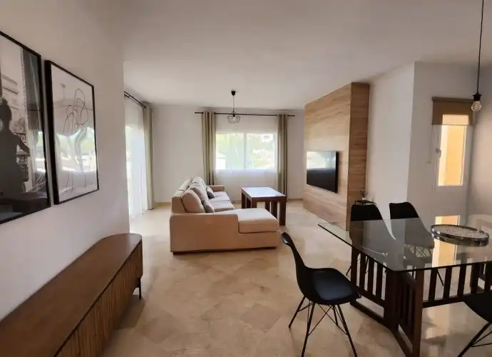 Sala de estar de Apartamento en venta en Marbella con Terraza, Trastero y Amueblado