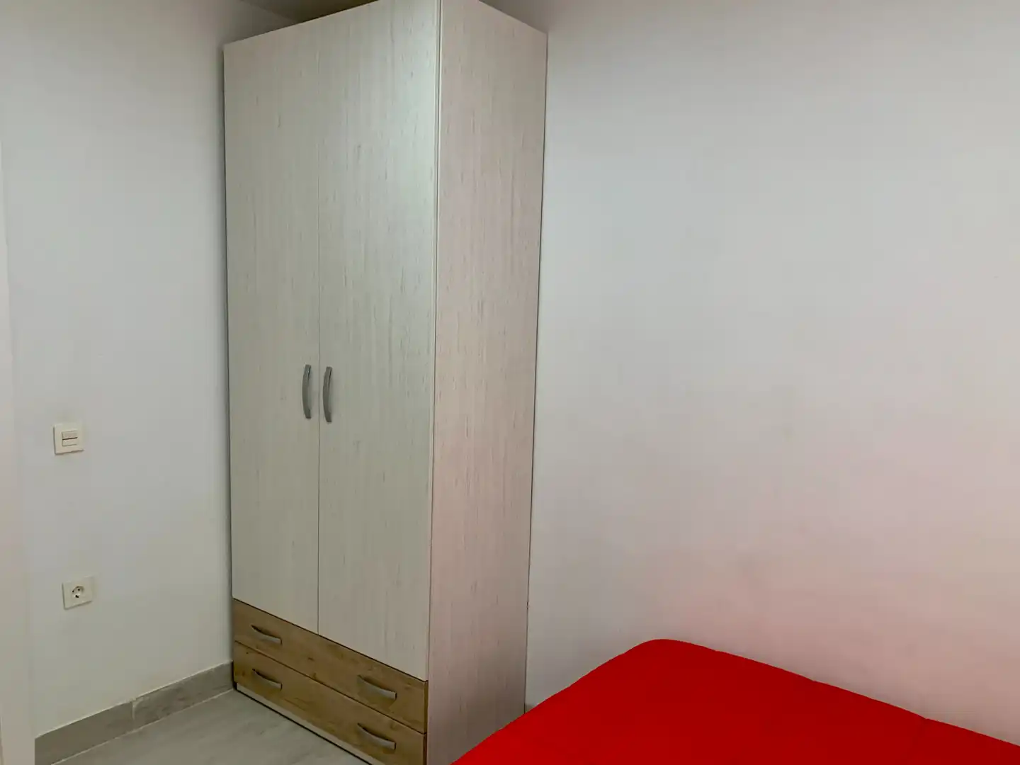 Bedroom of Flat for rent in Granada  with Air Conditioner, Heating and Parquet flooring
