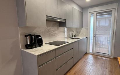 Kitchen of Flat for sale in Irun   with Heating, Furnished and Oven