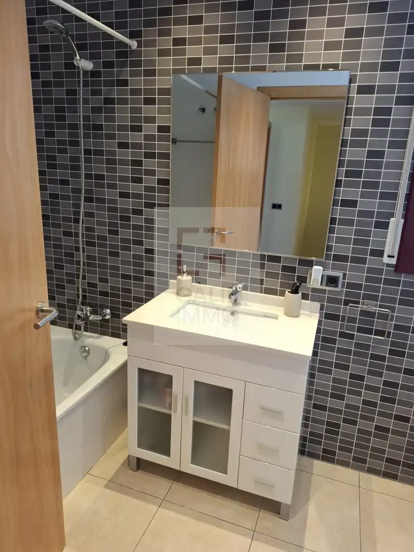 Bathroom of Detached homes for sale in Vila-sacra  with Air Conditioner, Heating and Terrace