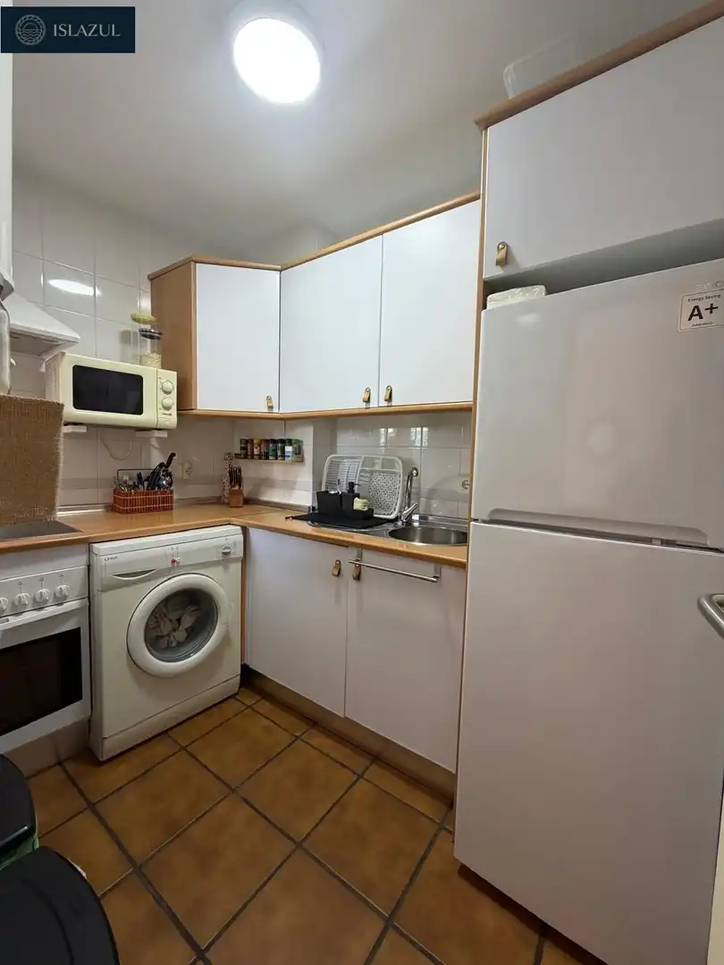 Küche von Maisonette zum Verkauf in Islantilla mit Klimaanlage, Heizung und Privatgarten