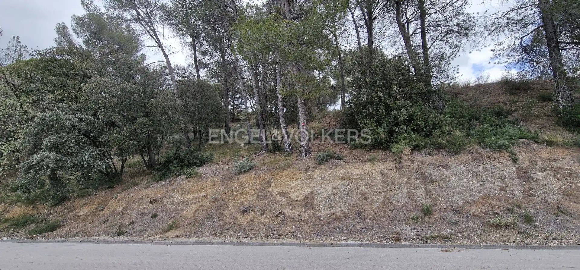 Terreny residencial en venda a Abrera