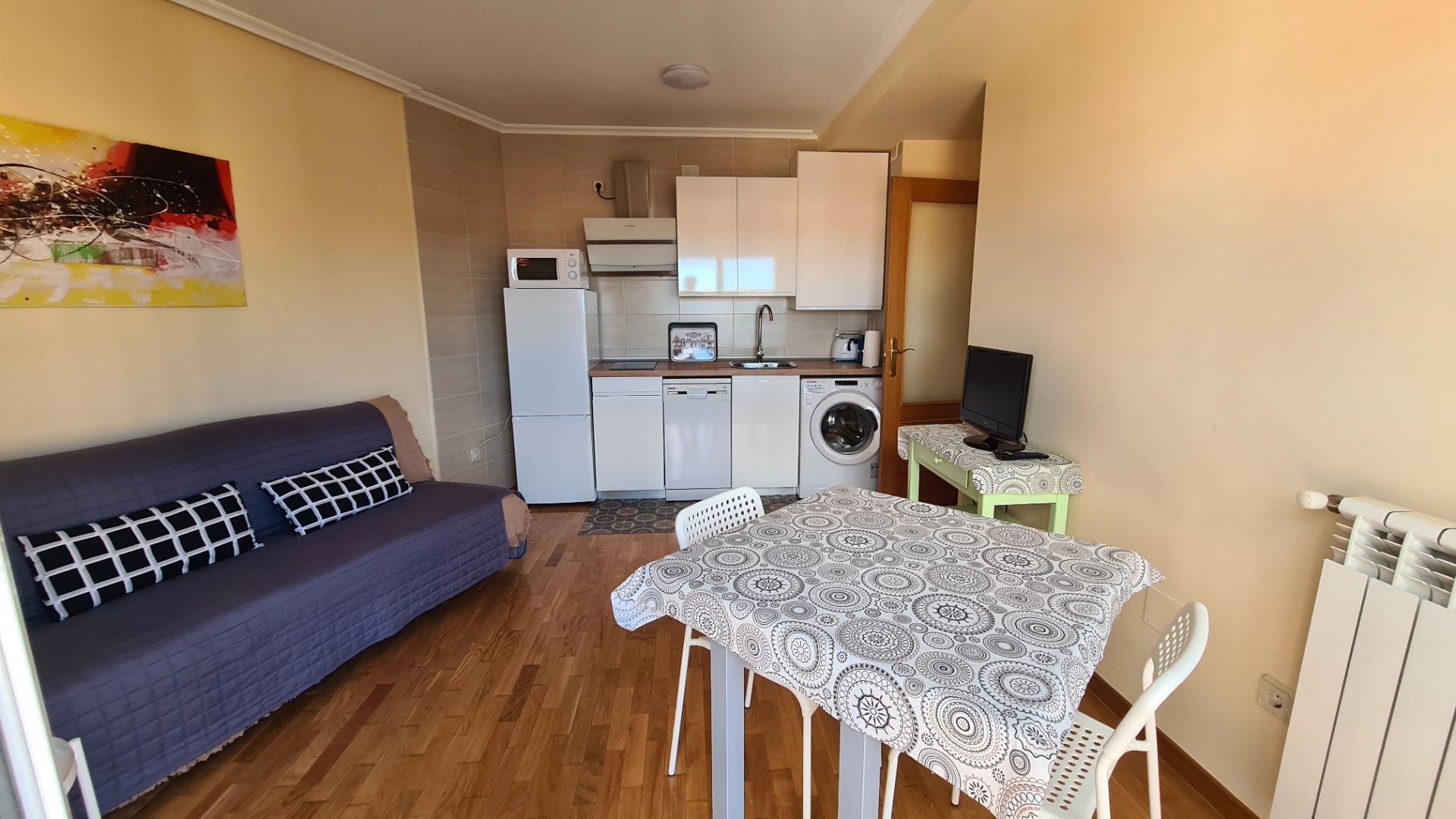 Küche von Wohnung miete in Villaralbo mit Heizung, Parkett und Möbliert