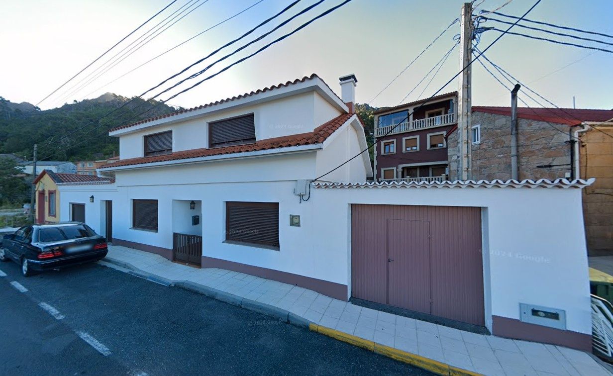 Exterior view of House or chalet for sale in Carnota  with Heating, Parquet flooring and Furnished