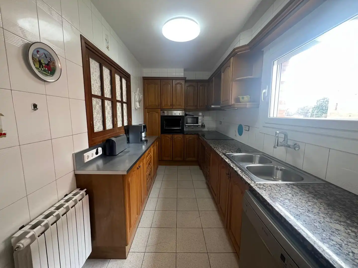 Cuina de Casa o xalet en venda en Igualada amb Aire condicionat, Calefacció i Jardí privat