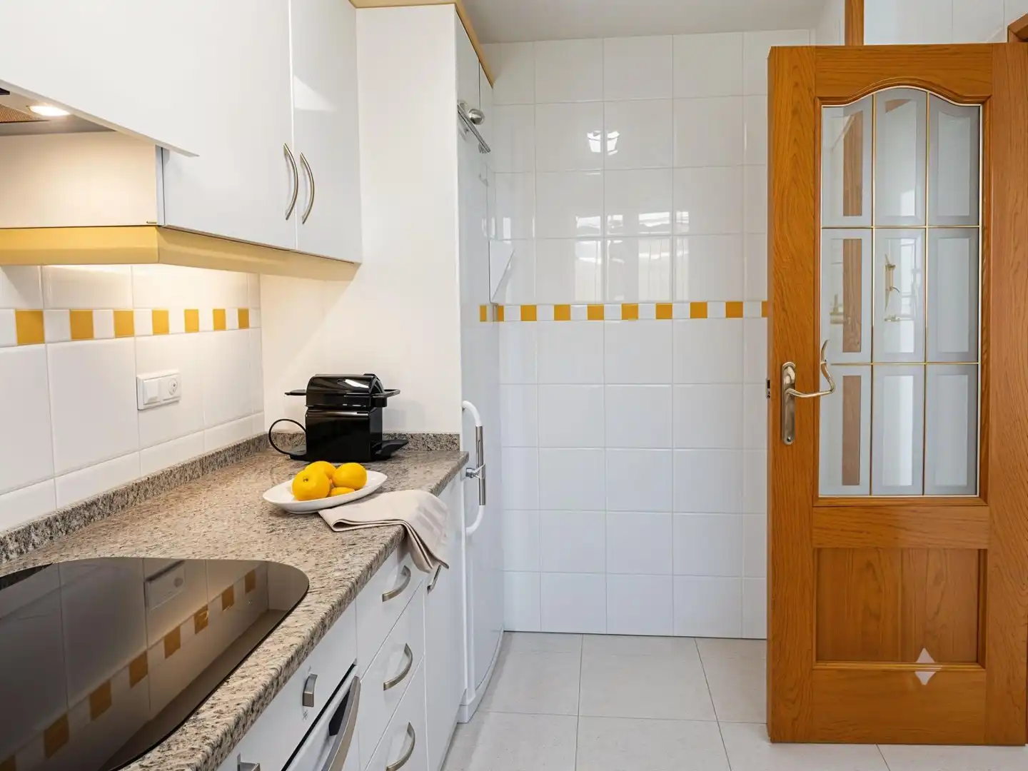 Cuina de Casa o xalet en venda en Oliva amb Aire condicionat, Calefacció i Jardí privat