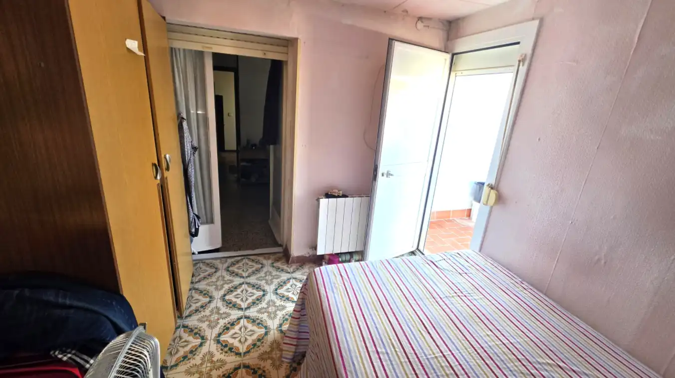 Habitación de Ático en venta en Barcelona con Calefacción y Terraza