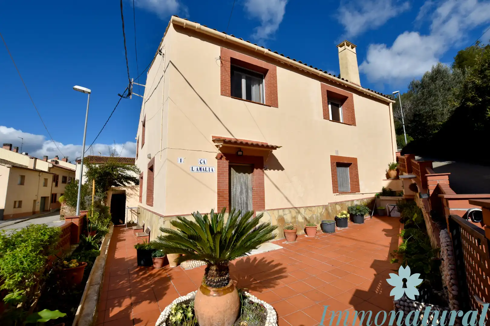 Casa con jardín en venta en Carrer de la Creu de Sant Pau, imagen 2