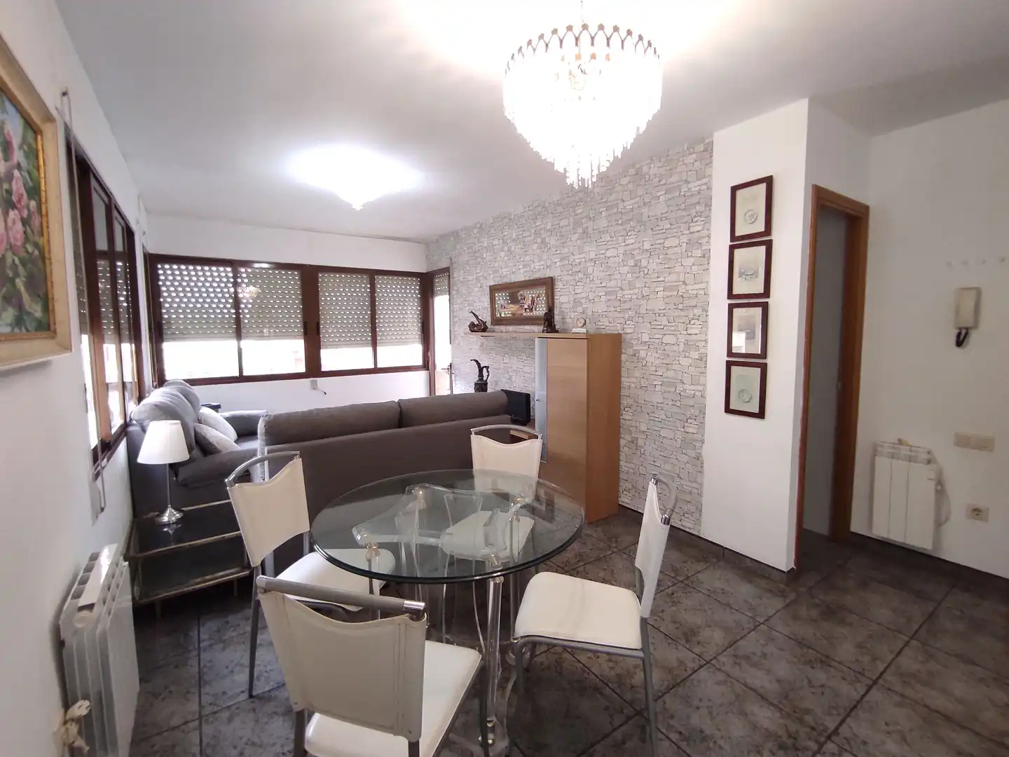 Mixed residential for sale in Carrer de la Pau, imagen 2