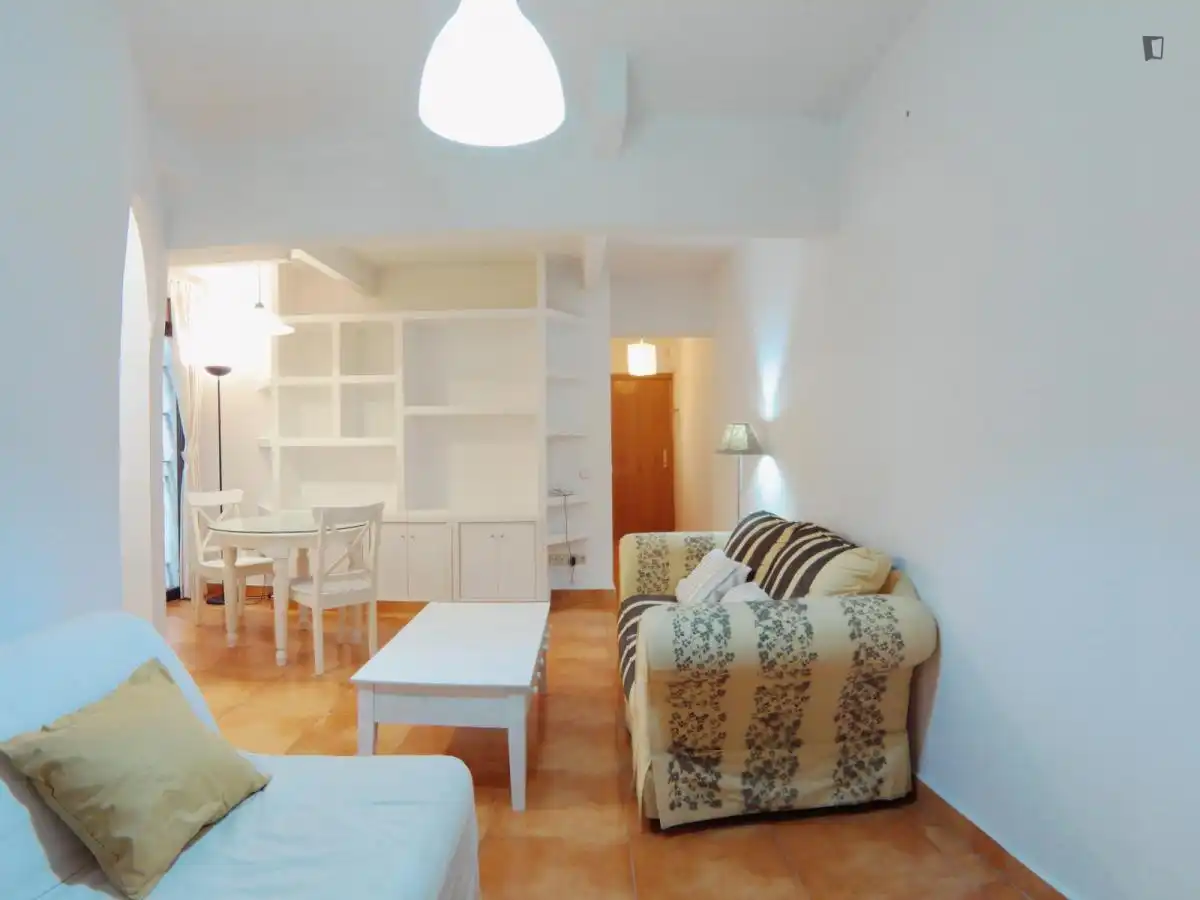 Apartments for rent in Trafalgar