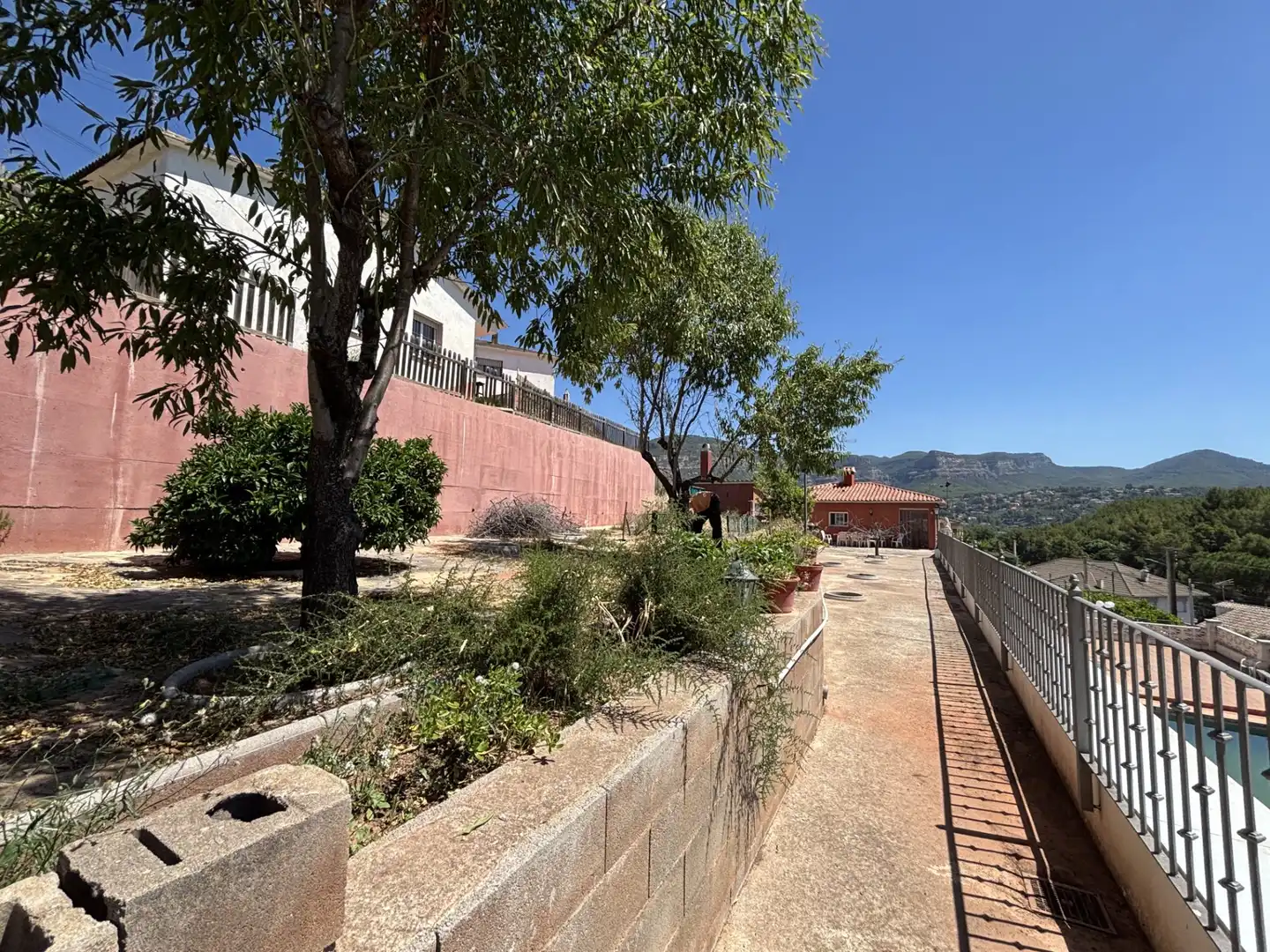 Exterior view of Houses for sale in Bigues i Riells del Fai  with Heating, Private garden and Terrace