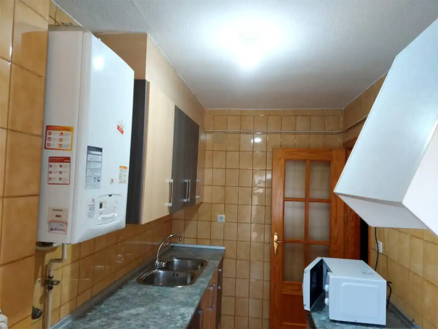 Cuina de Pis per a compartir en Albacete amb Jardí privat, Moblat i Balcó