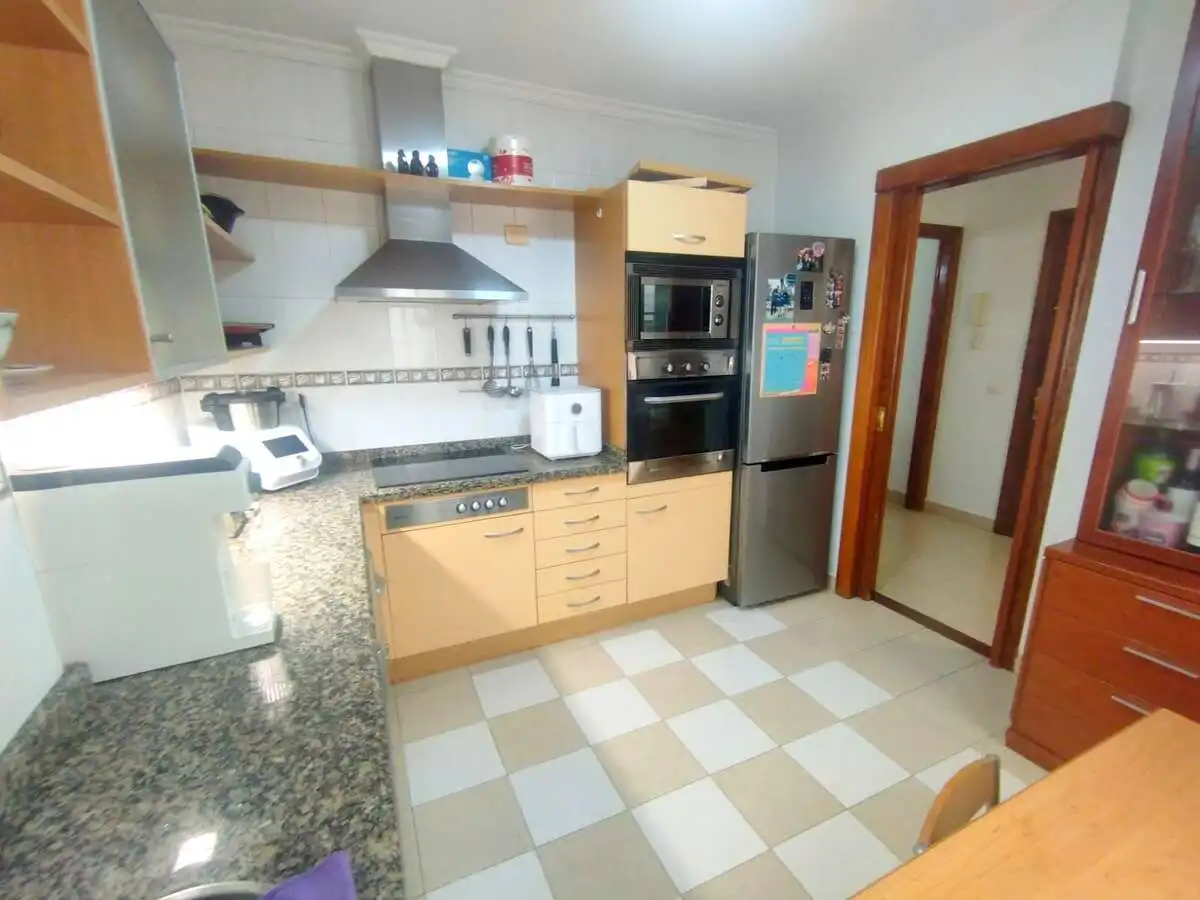 Cocina de Piso en venta en Arrecife con Terraza y Amueblado