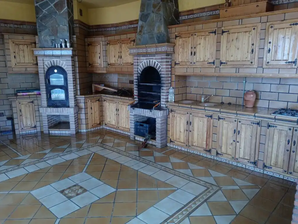 Casa amb jardí en venda a Calle calzada 6, imagen 7