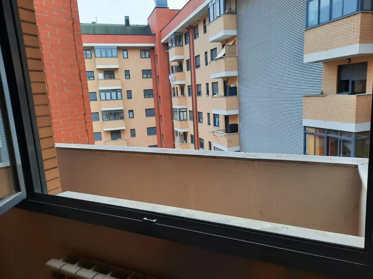 Pis amb ascensor en venda a Avenida País Leonés, imagen 7
