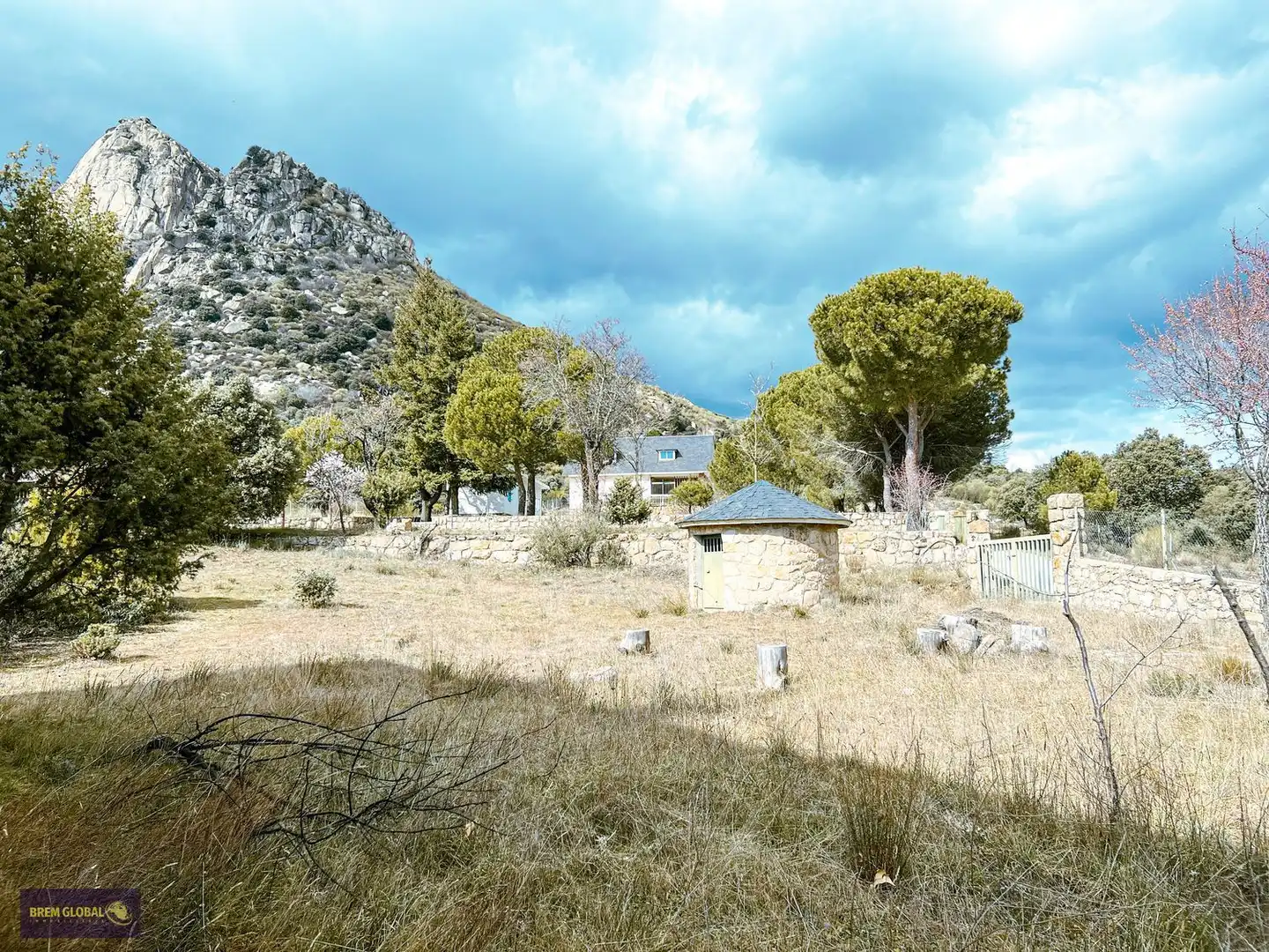 Casa o xalet en venda en La Cabrera amb Jardí privat, Terrassa i Traster