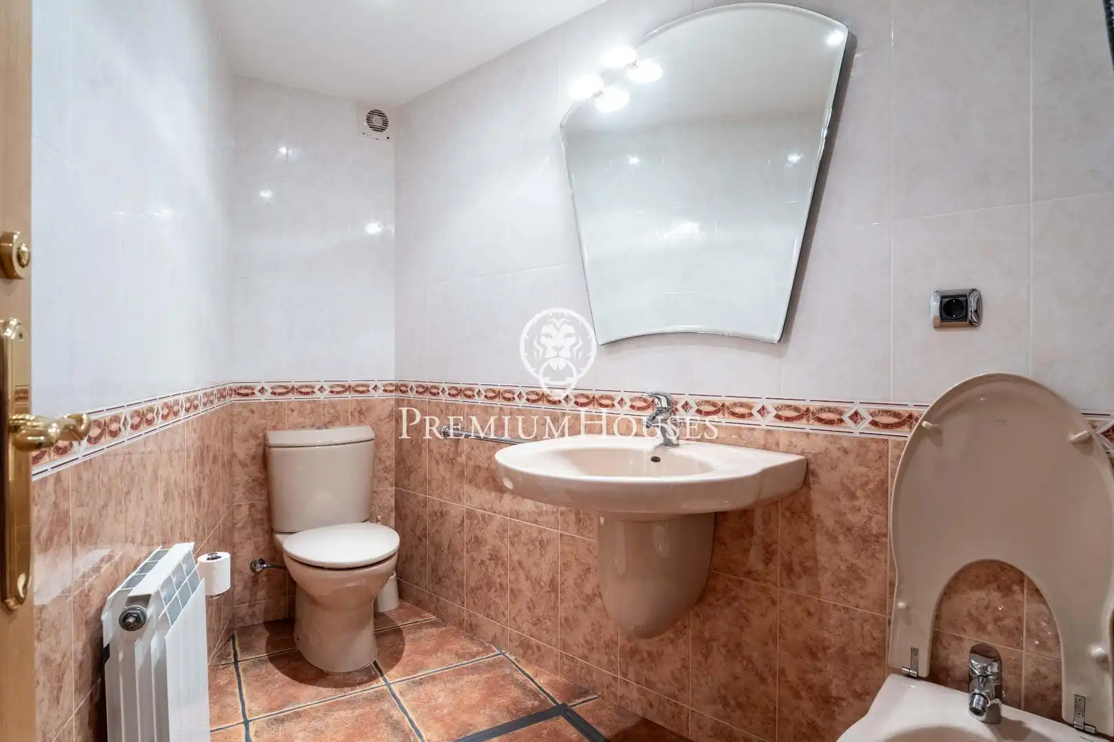 Bathroom of Houses for sale in Cambrils  with Heating, Private garden and Terrace
