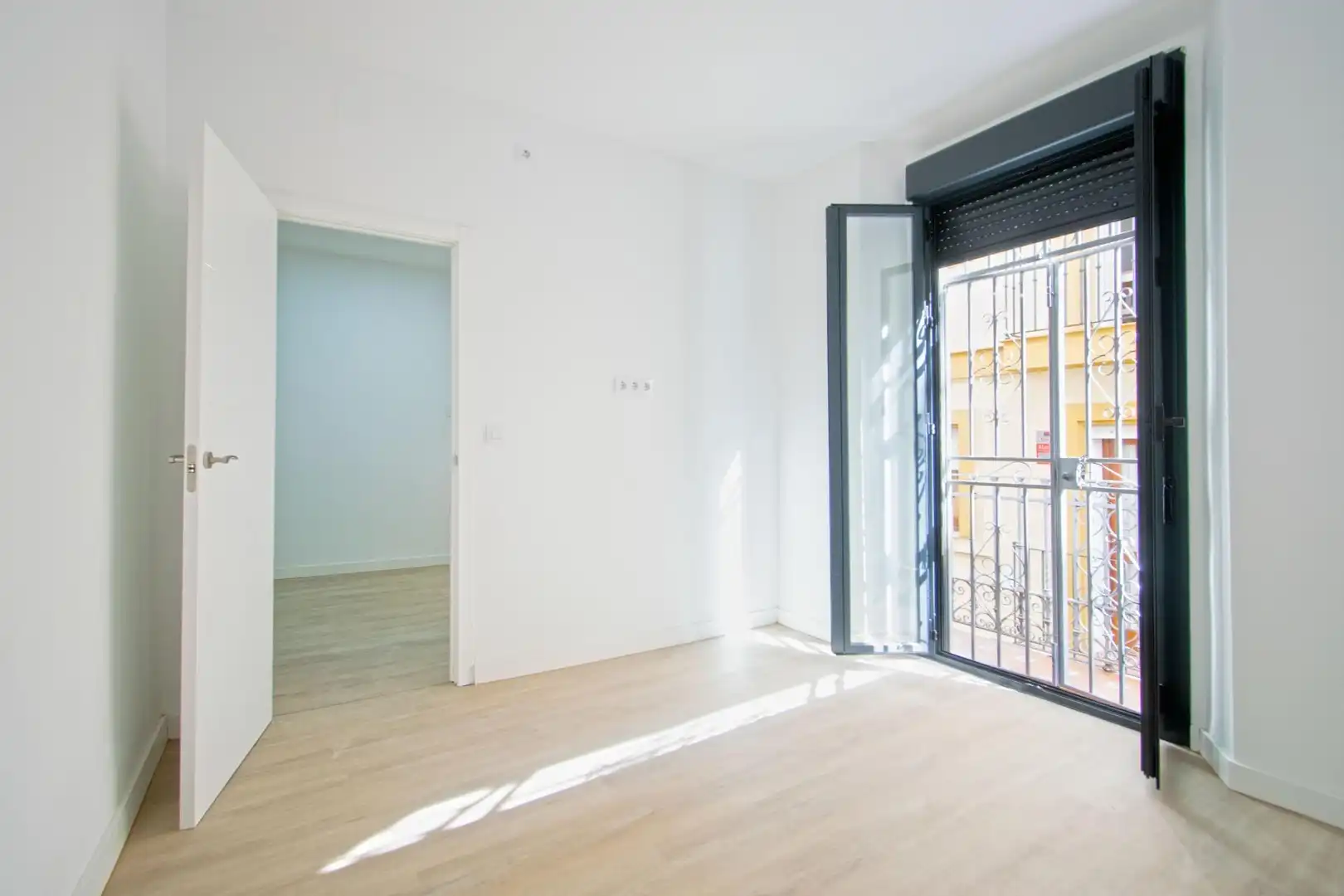Piso con terraza en venta en Casco Antiguo, imagen 2