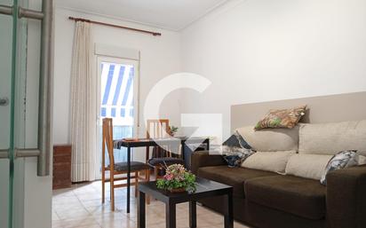 Living room of Flat for sale in L'Hospitalet de Llobregat  with Air Conditioner, Oven and Balcony