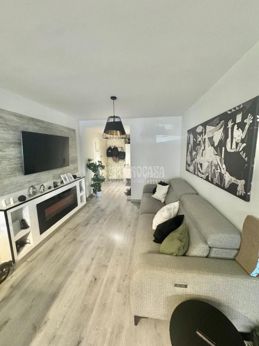 Sala d'estar de Pis en venda en Fuenlabrada amb Aire condicionat, Calefacció i Parquet