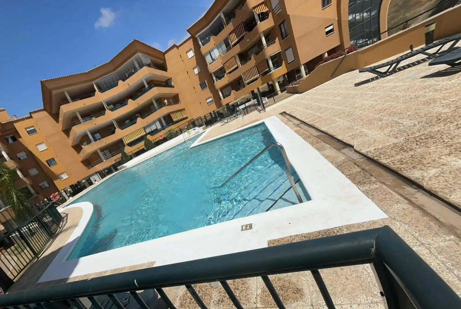 Swimming pool of Flat for rent in Fuengirola  with Air Conditioner, Terrace and Furnished