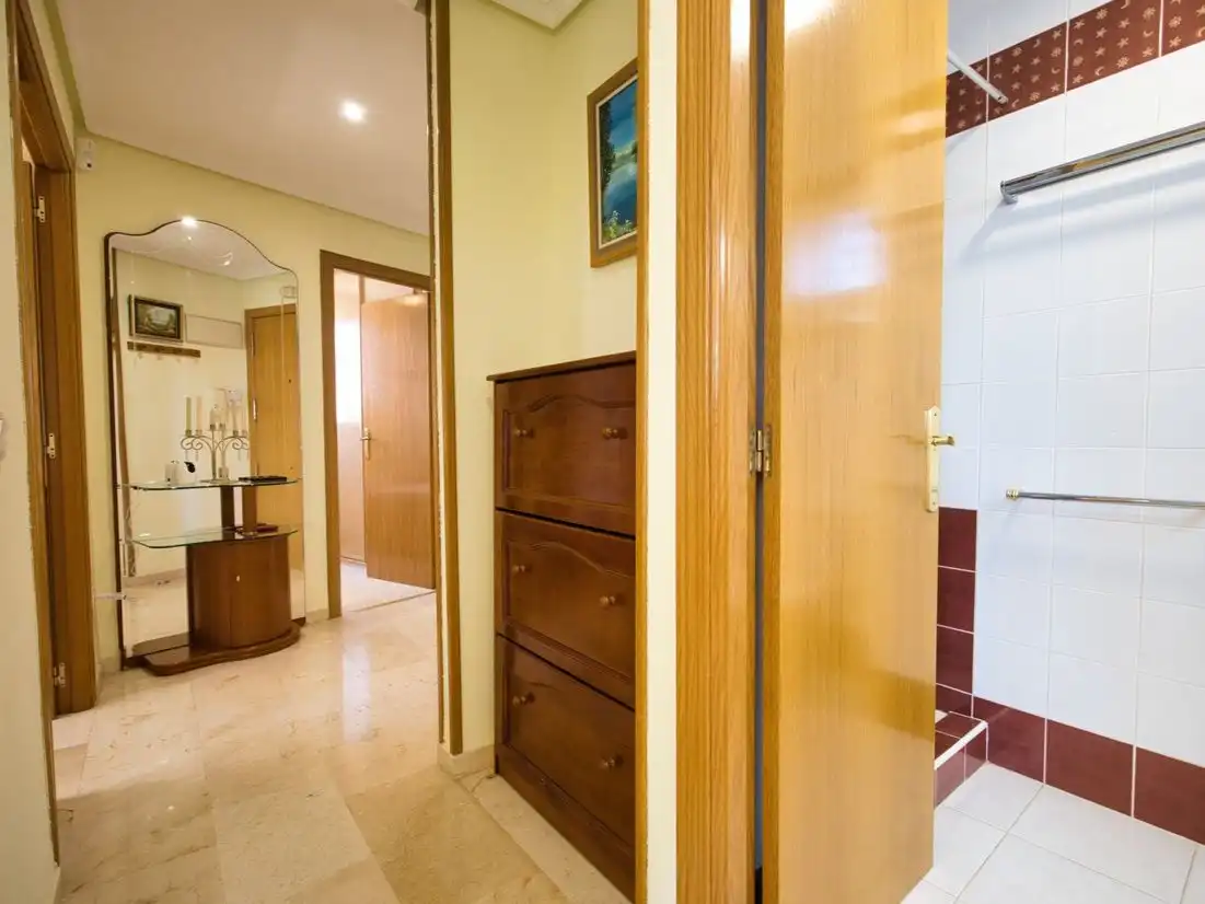 Apartamento con piscina en venta en Avenida del Municipi 12, imagen 28