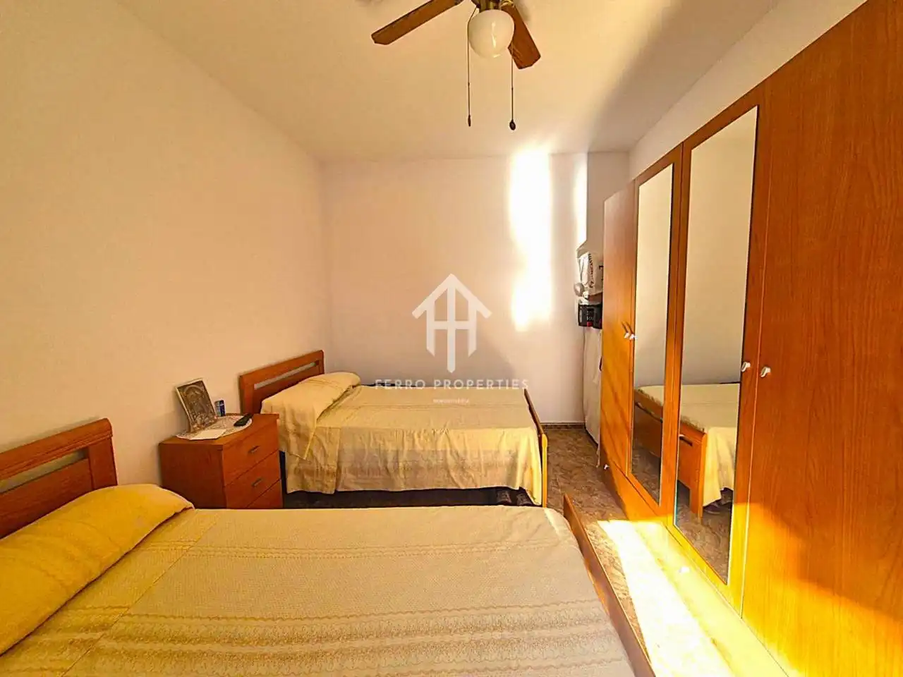 Dormitori de Casa o xalet en venda en Loja amb Terrassa i Moblat