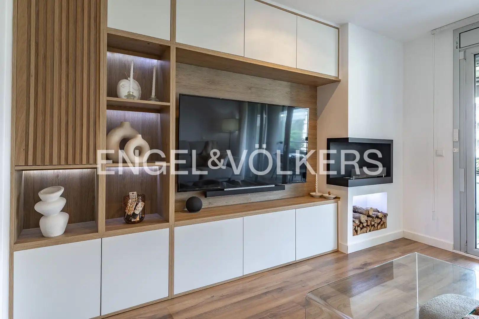 Living room of Flat for sale in Sant Adrià de Besòs  with Air Conditioner, Heating and Parquet flooring