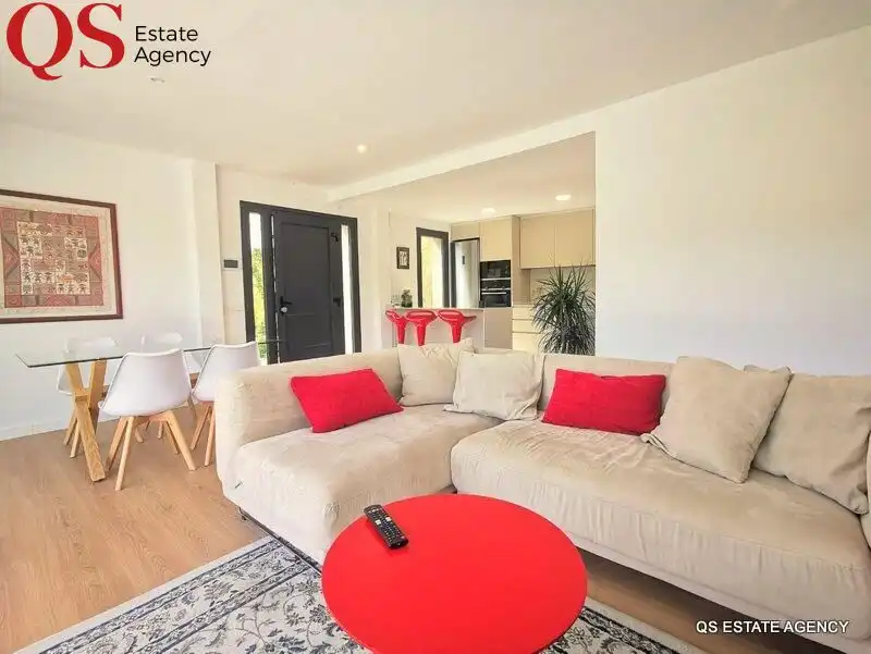 House with pool for sale in Lloret Residencial - Montlloret, imagen 3
