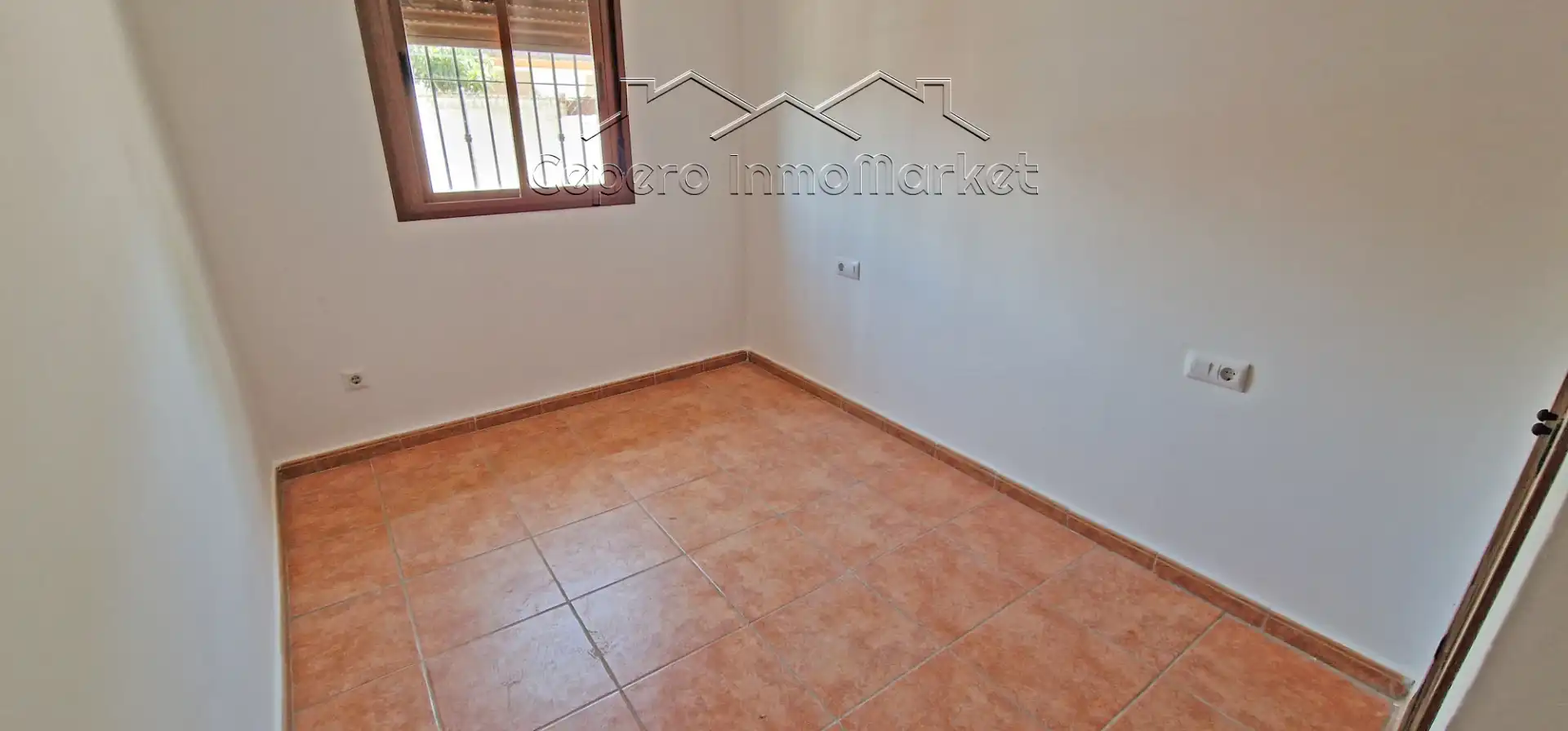 Schlafzimmer von Einfamilien-Reihenhaus zum Verkauf in El Puerto de Santa María mit Privatgarten und Balkon
