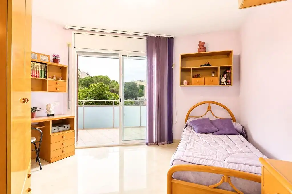 Bedroom of Flat for sale in Centre
