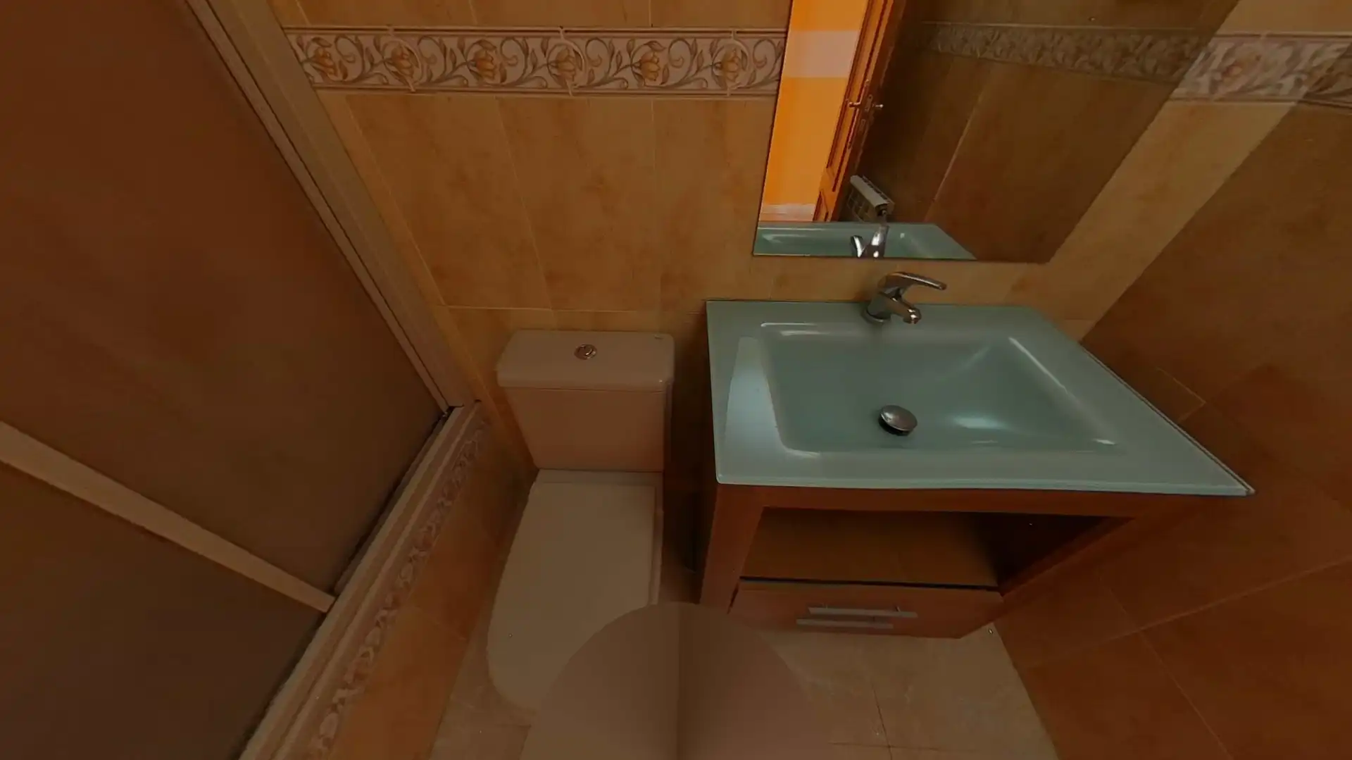 Bany de Apartament en venda en El Tiemblo  amb Calefacció i Balcó