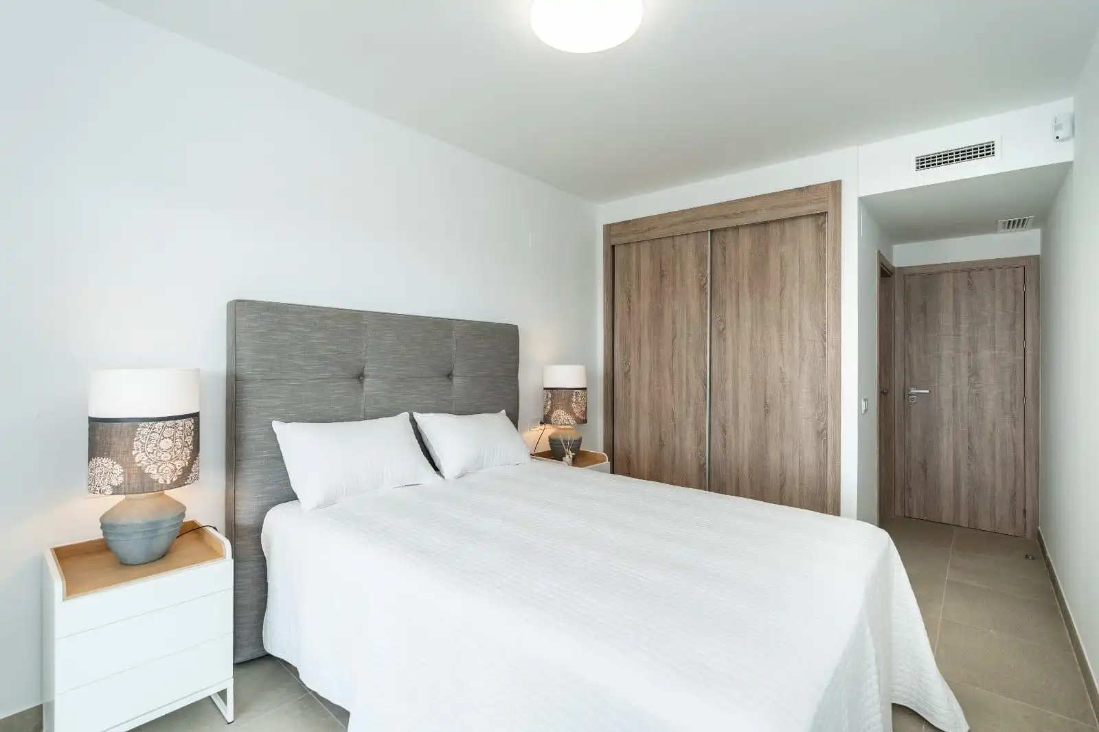 Apartamento con ascensor en venta en Playa Bahía Dorada, imagen 12