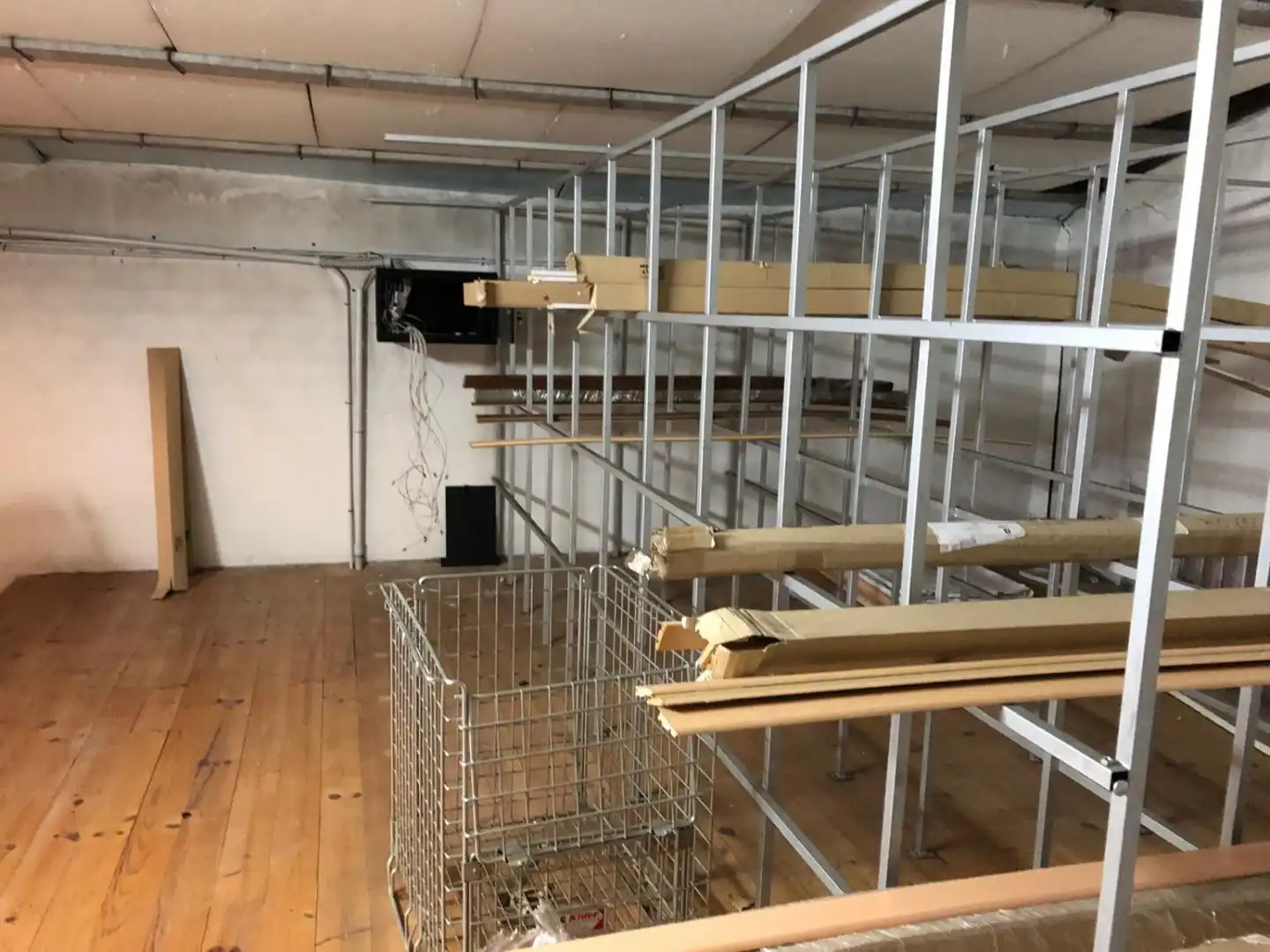 Industrial buildings for rent in Betanzos