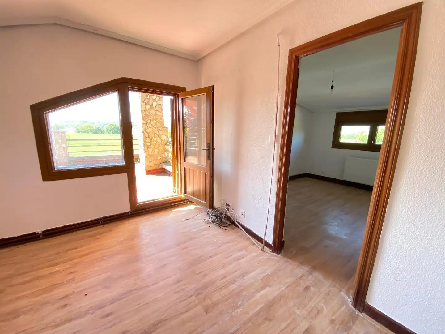 Casa o xalet en venda en Condado de Treviño amb Jardí privat, Terrassa i Traster