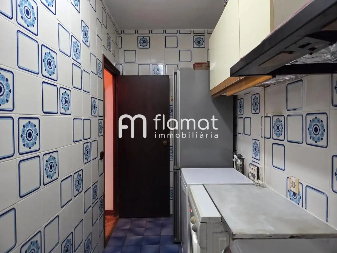 Kitchen of Duplexes for sale in Santa Coloma de Gramenet  with Air Conditioner, Terrace and Balcony