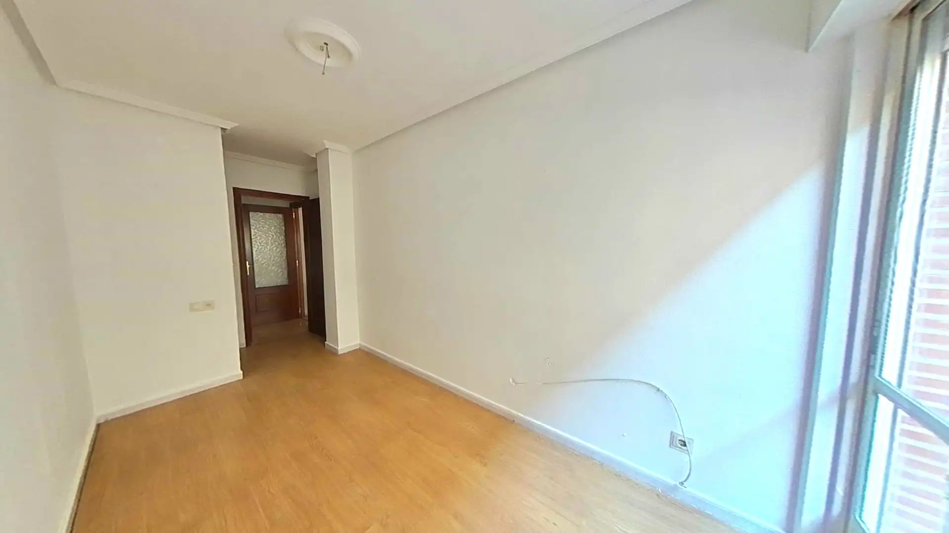Wohnung zum Verkauf in Benavente mit Heizung, Ofen und Balkon