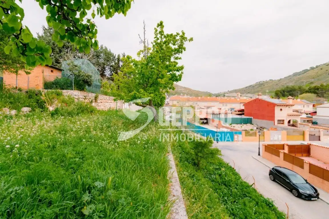 Residencial en venta en Valverde de Alcalá