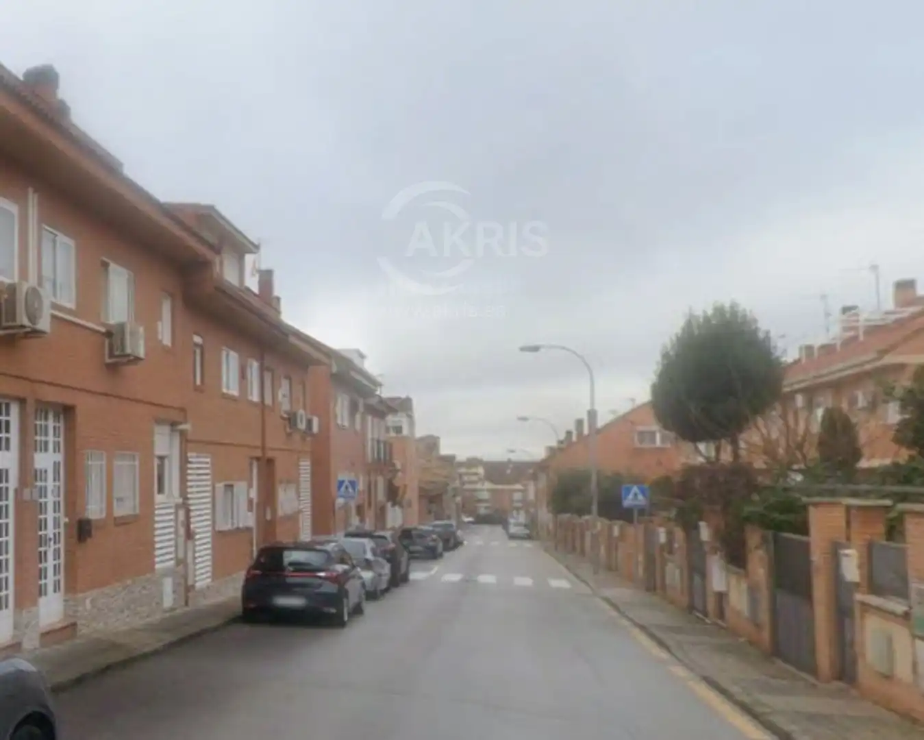 Vista exterior de Casa adosada en venta en Casco Urbano