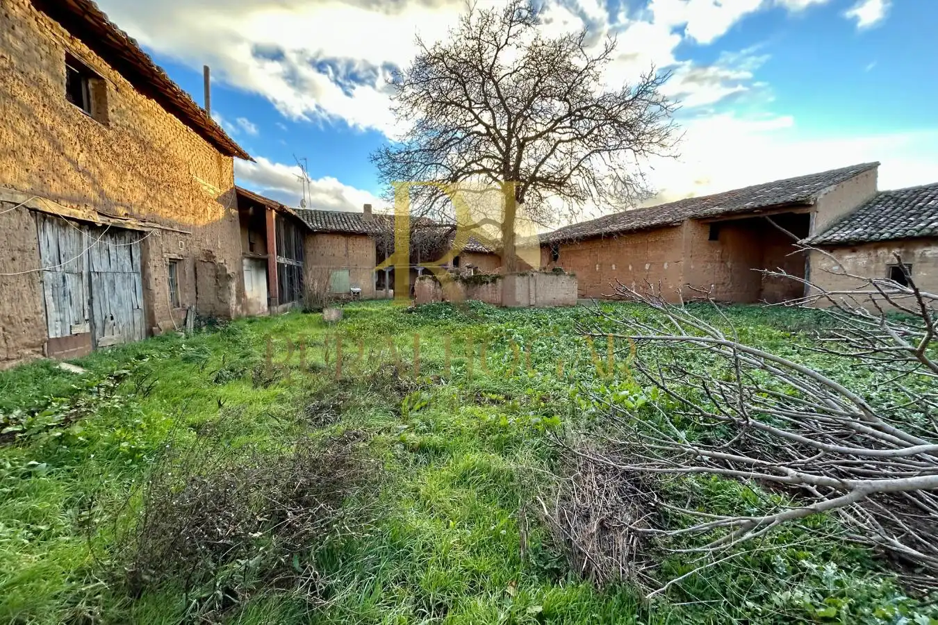 Houses for sale in Calle Carretera, Villaquejida