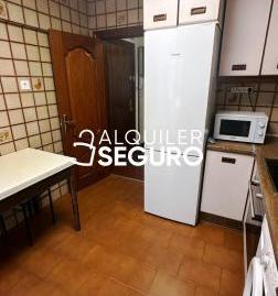 Foto 3 de Piso de alquiler en Juan de Mena , Arteagabeitia - Retuerto - Kareaga, Bizkaia