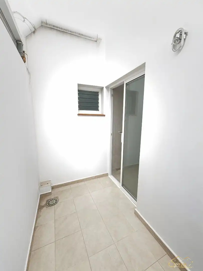 Piso en venta en Los Realejos con Balcón y Alarma